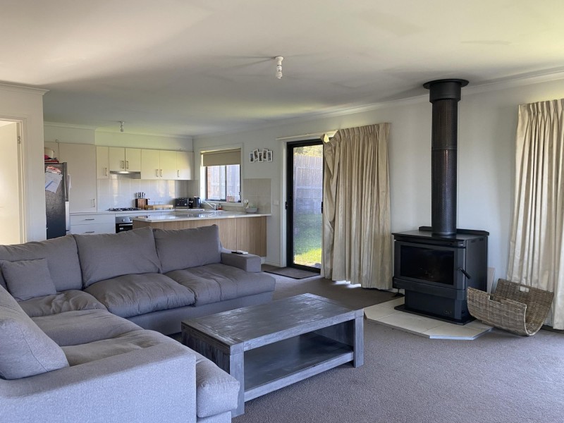 24 Howard Avenue, Bega NSW 2550