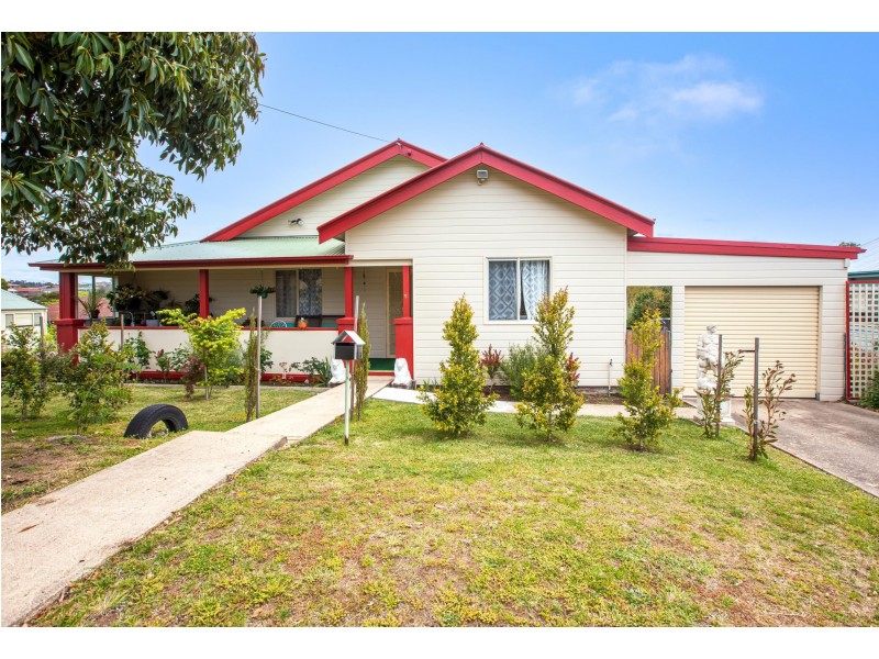 5 Heath Street, Bega NSW 2550