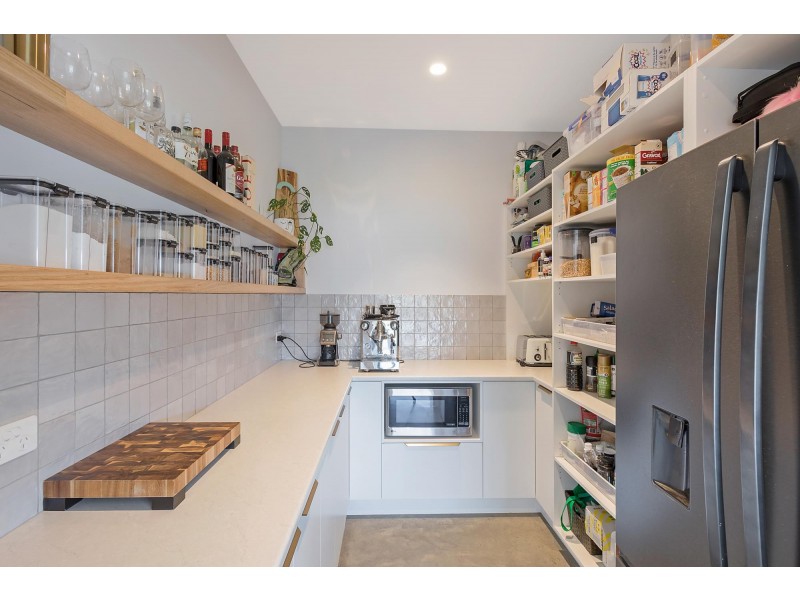 17 Kurrajong Crescent, Kalaru NSW 2550