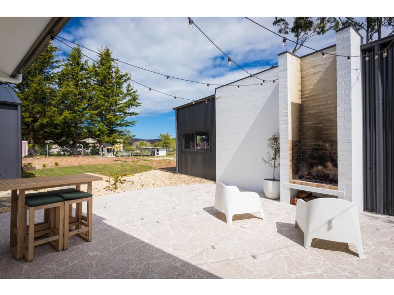 17 Kurrajong Crescent, Kalaru NSW 2550