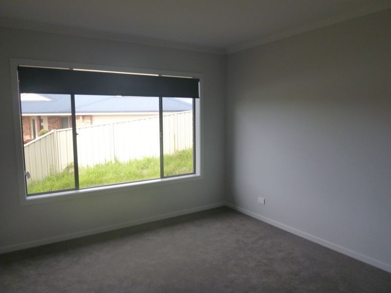 17 Thawa Close, Bega NSW 2550