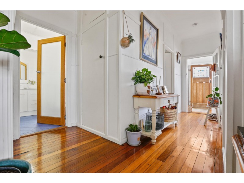 28 Fairview Street, Bega NSW 2550