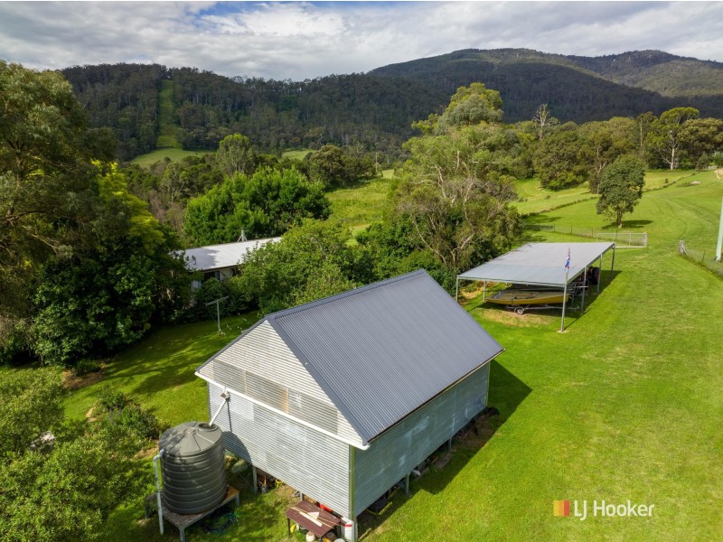 283 Glen Oaks Road, Greendale NSW 2550
