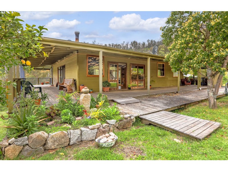 160 Orchard Road, Rocky Hall NSW 2550