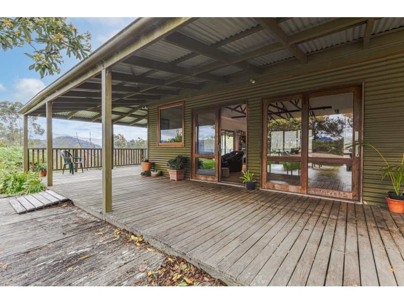 160 Orchard Road, Rocky Hall NSW 2550