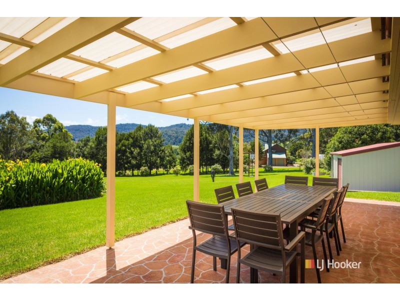 8 Cabarita Lane, Bega NSW 2550