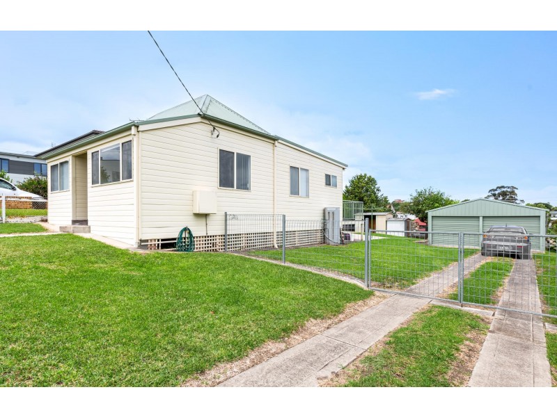 2 Walker Street, Bega NSW 2550