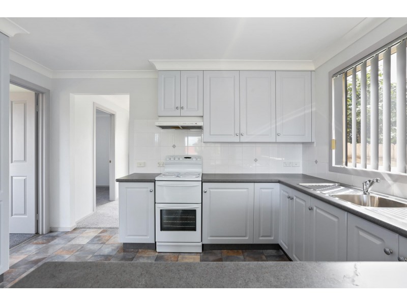 2 Walker Street, Bega NSW 2550