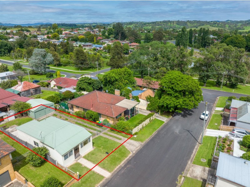 2 Walker Street, Bega NSW 2550