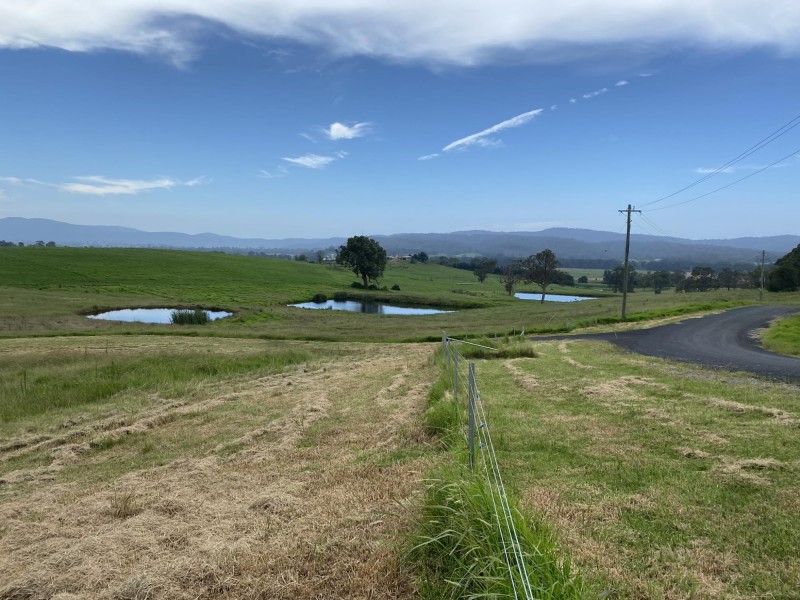 23 Barrumbarra Place, Bega NSW 2550