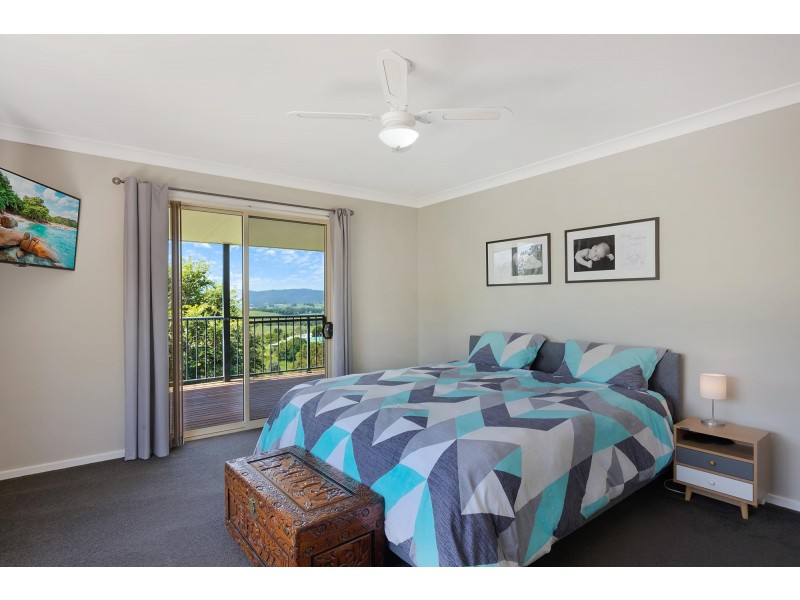 42 Mount Pleasant Road, Bega NSW 2550