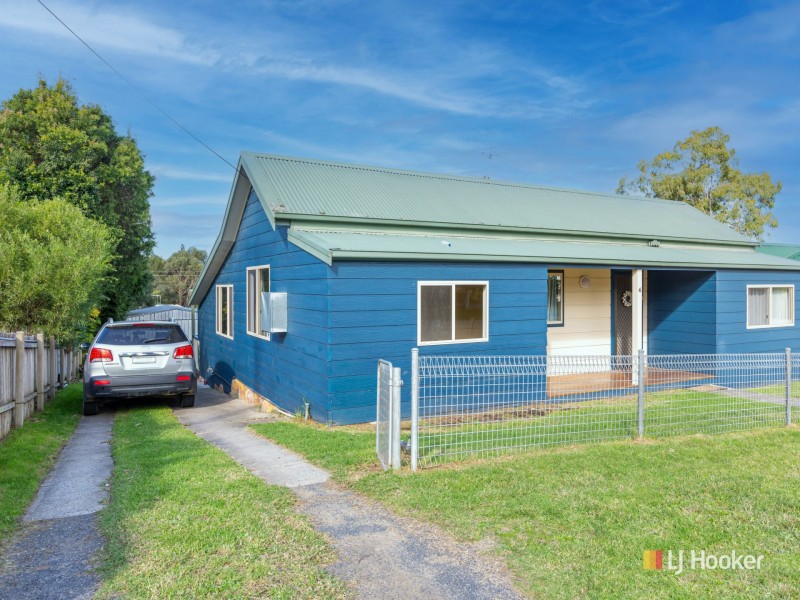 4 Gordon Street, Bega NSW 2550