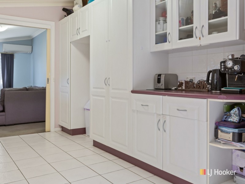 4 Gordon Street, Bega NSW 2550