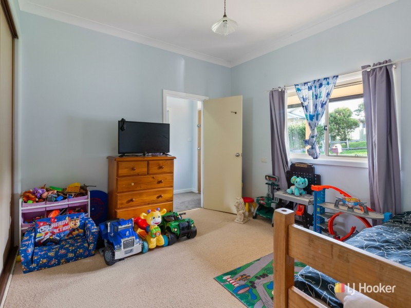 4 Gordon Street, Bega NSW 2550