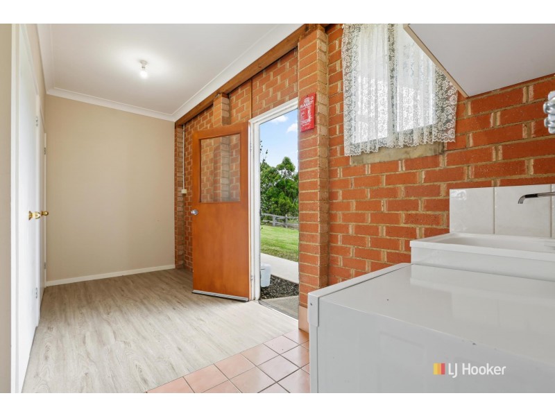 77 Max Slater Drive, Bega NSW 2550