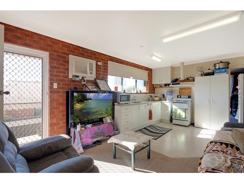 38 Meringo Street, Bega NSW 2550