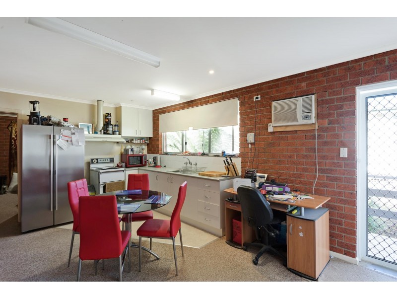 38 Meringo Street, Bega NSW 2550