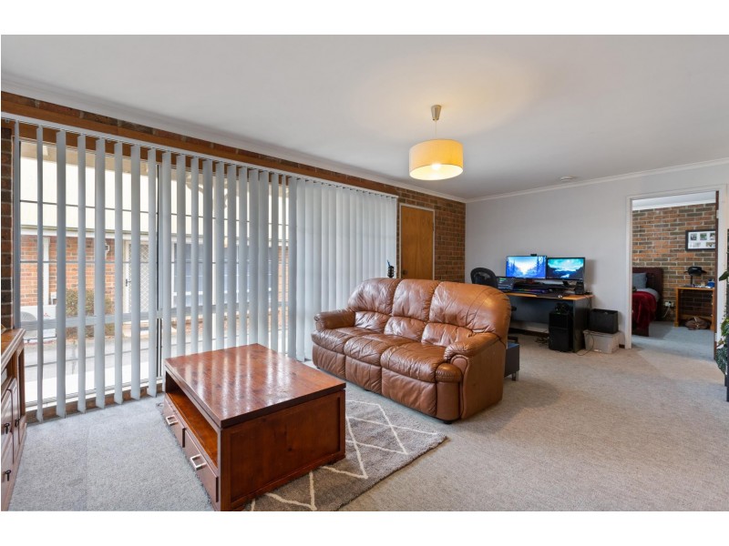 2/28 Carp Street, Bega NSW 2550