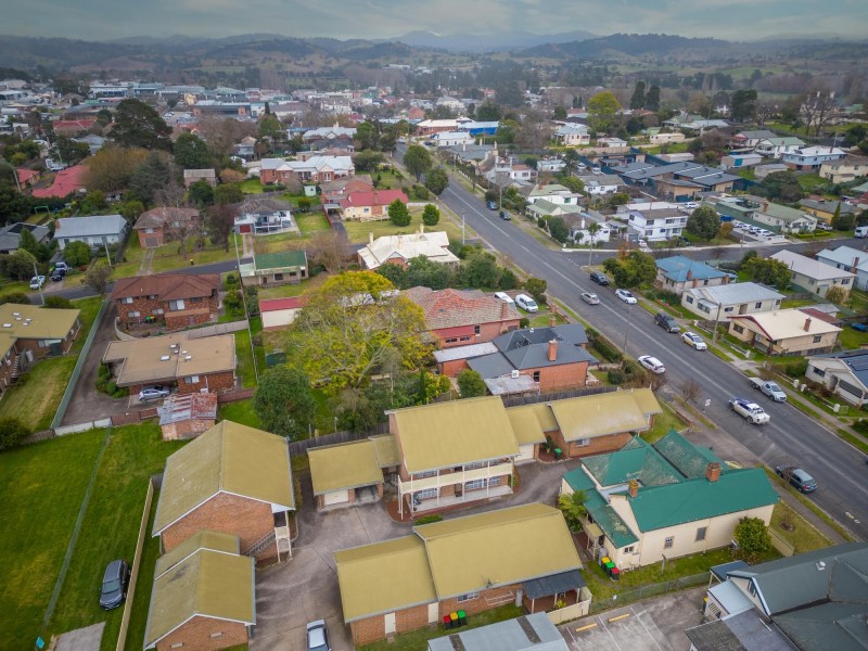 2/28 Carp Street, Bega NSW 2550