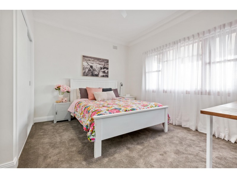 32 Hill Street, Bega NSW 2550