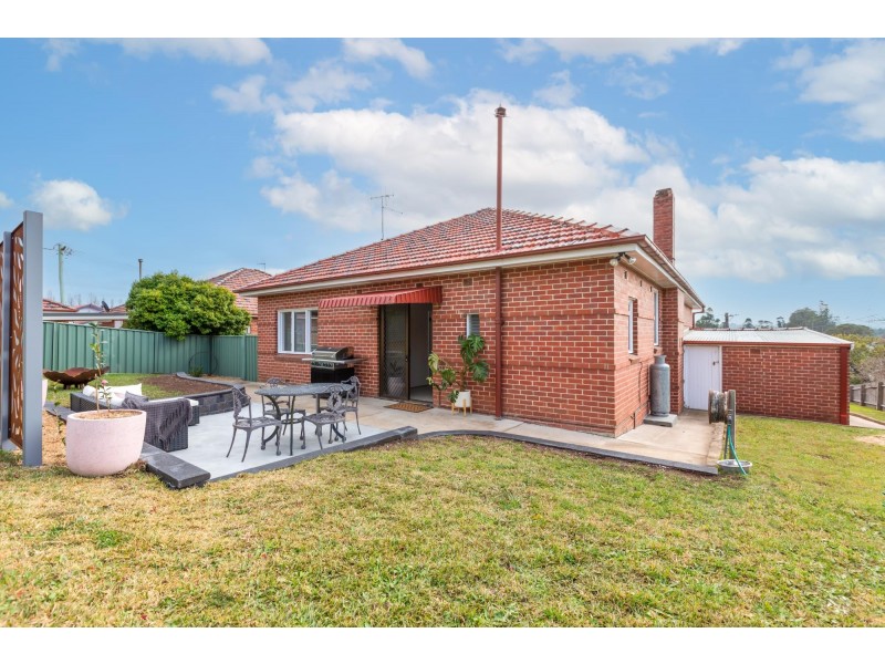 32 Hill Street, Bega NSW 2550