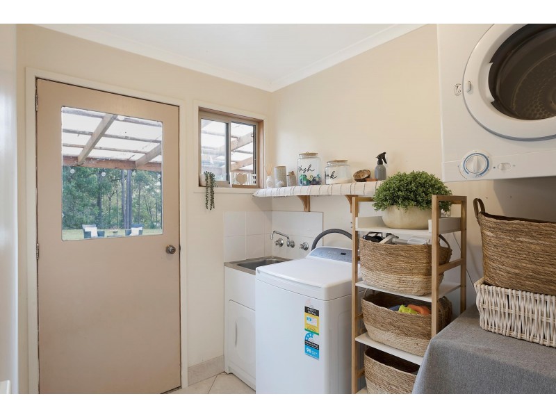 8 Evans Close, Kalaru NSW 2550