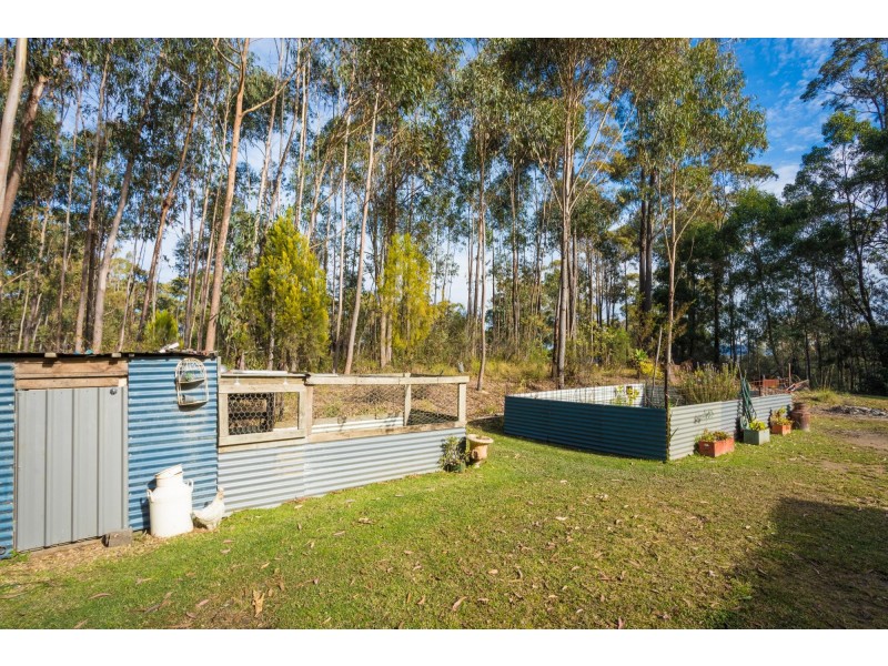 8 Evans Close, Kalaru NSW 2550