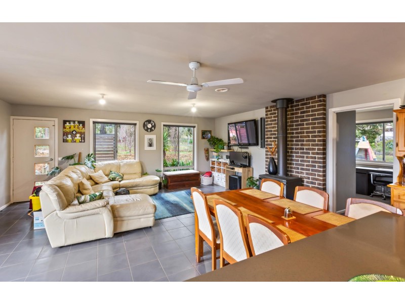 6 Blackfellows Lake Road, Kalaru NSW 2550