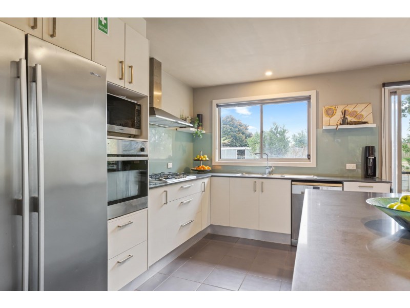 6 Blackfellows Lake Road, Kalaru NSW 2550