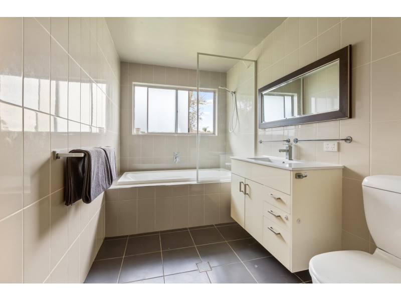 6 Blackfellows Lake Road, Kalaru NSW 2550