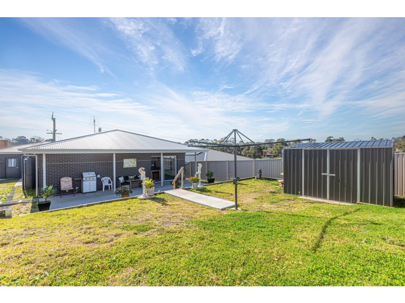 12 Rawlinson Street, Bega NSW 2550