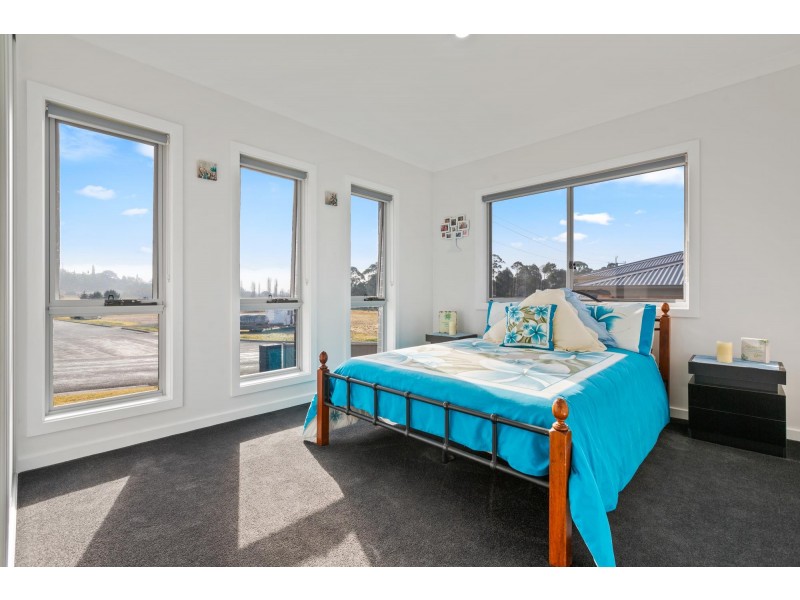 12 Rawlinson Street, Bega NSW 2550