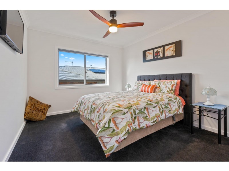 12 Rawlinson Street, Bega NSW 2550