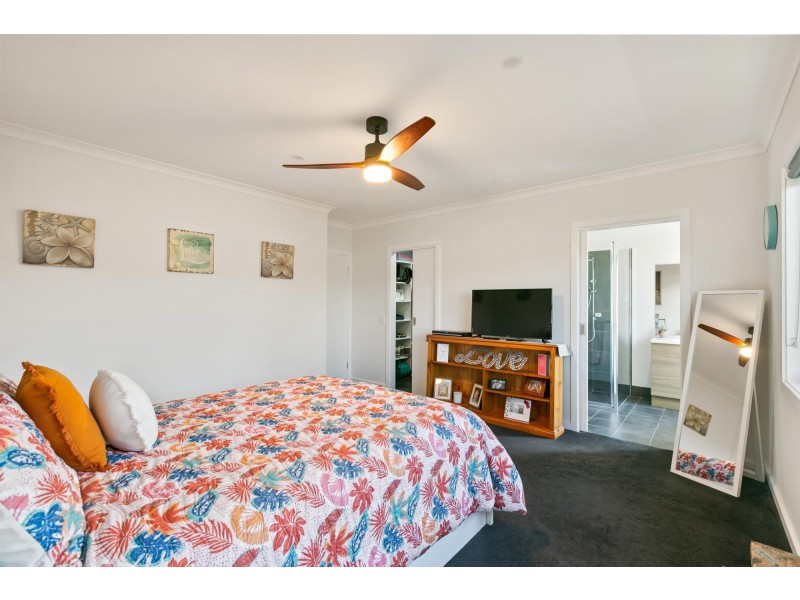 12 Rawlinson Street, Bega NSW 2550