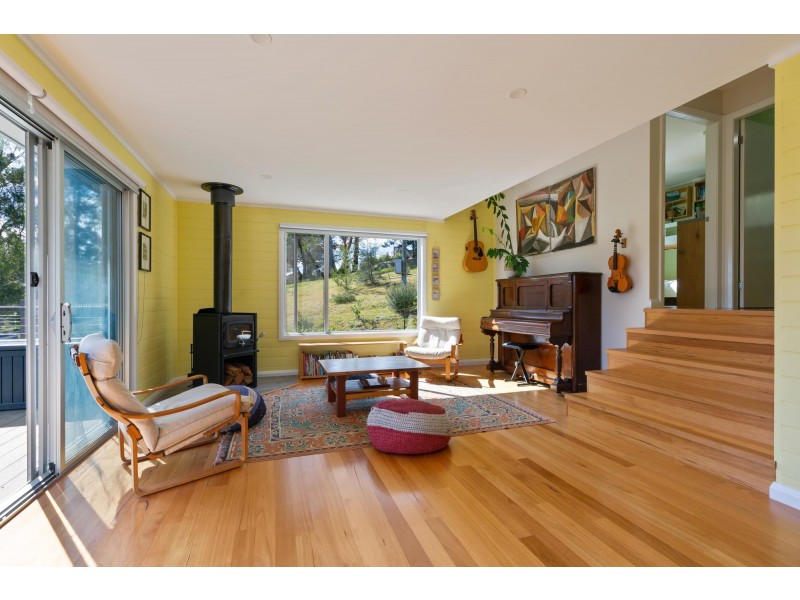 23 Gillespie Street, Cobargo NSW 2550