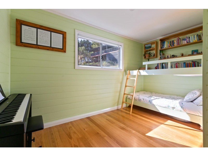 23 Gillespie Street, Cobargo NSW 2550