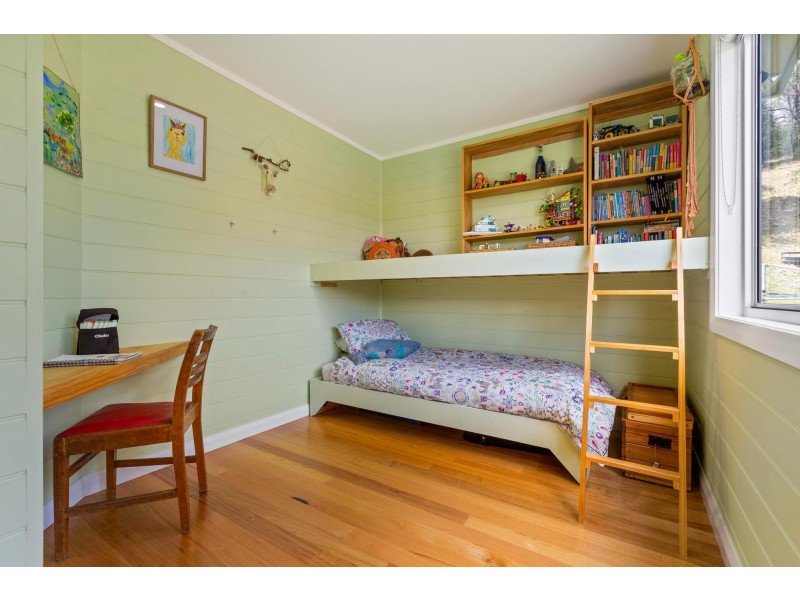 23 Gillespie Street, Cobargo NSW 2550