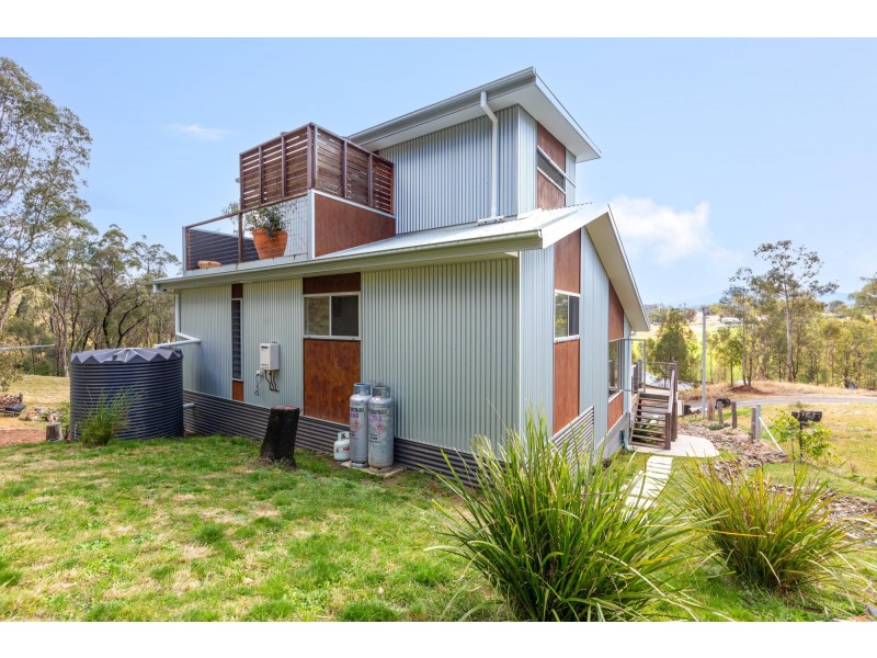 23 Gillespie Street, Cobargo NSW 2550
