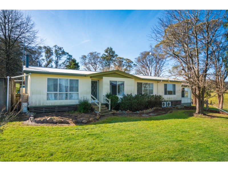 208 Reedy Swamp Road, Bega NSW 2550