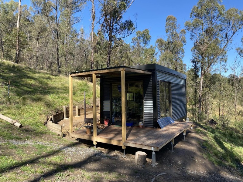 18 Gillespie Street, Cobargo NSW 2550