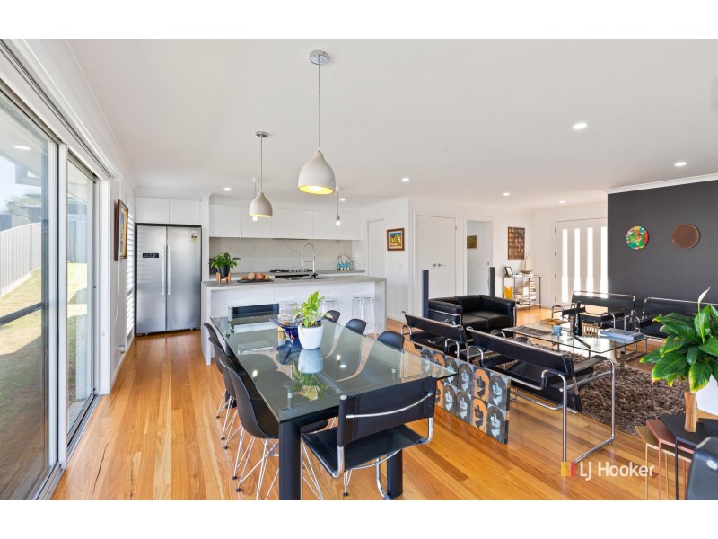 40 Lynjohn Drive, Bega NSW 2550