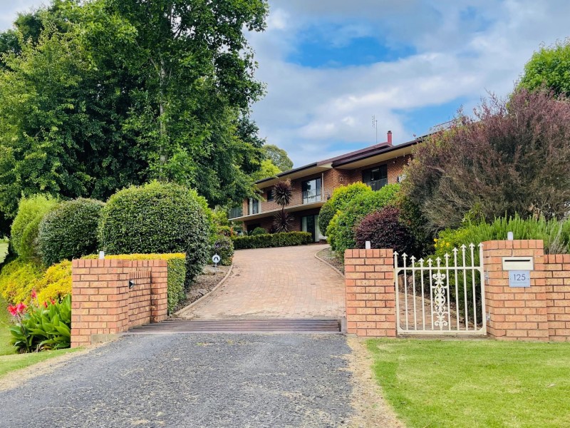 125 Ravenswood Street, Bega NSW 2550