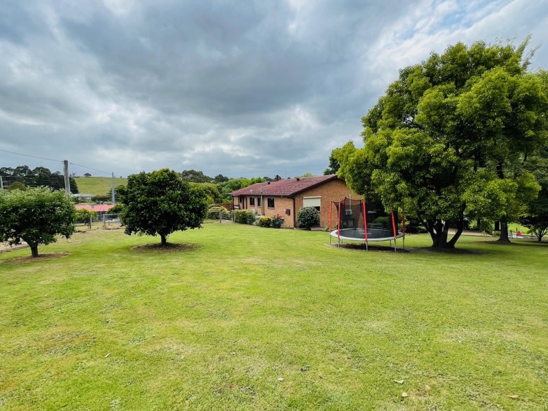 125 Ravenswood Street, Bega NSW 2550