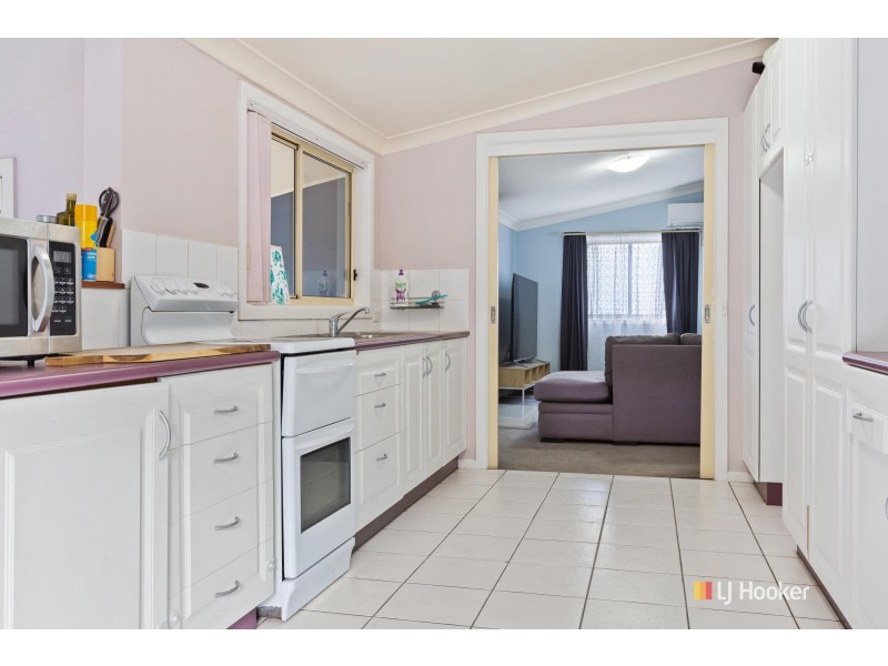 4 Gordon Street, Bega NSW 2550