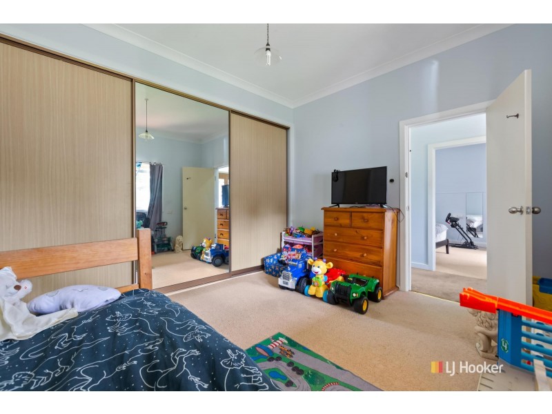 4 Gordon Street, Bega NSW 2550
