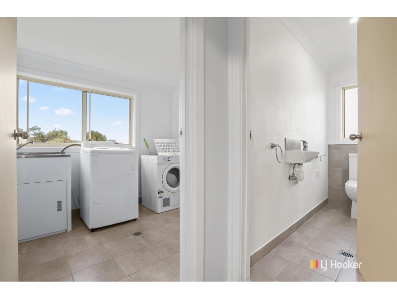 4 Gordon Street, Bega NSW 2550