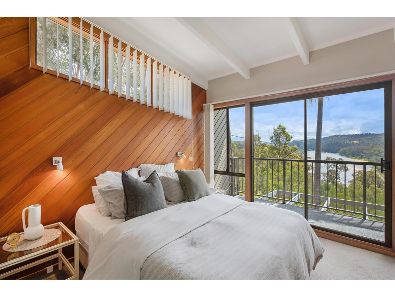 2 Riverview Crescent, Tathra NSW 2550