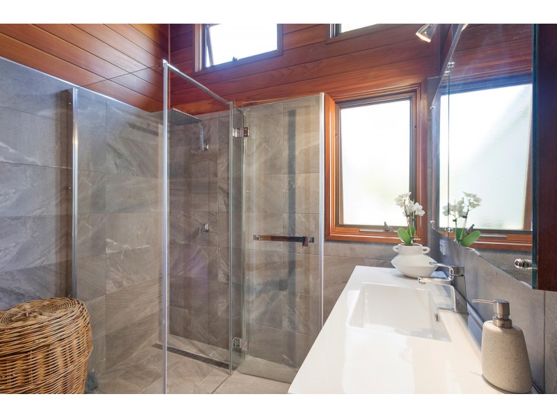 2 Riverview Crescent, Tathra NSW 2550