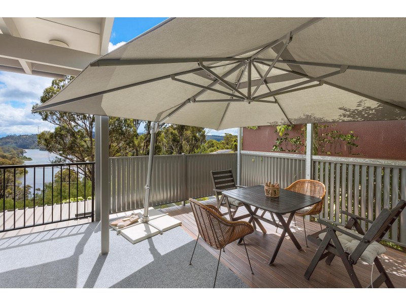 2 Riverview Crescent, Tathra NSW 2550