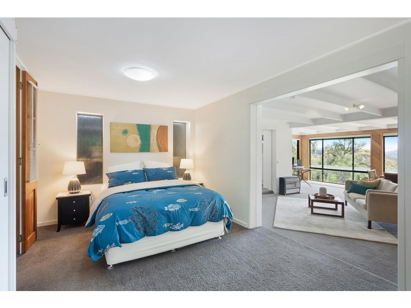 2 Riverview Crescent, Tathra NSW 2550
